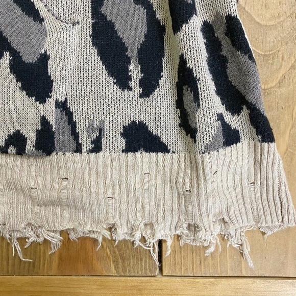 Fate Wool Blend Hoodie Sweater Liza Leopard Distressed Pull Over‎ - Picture 4 of 10